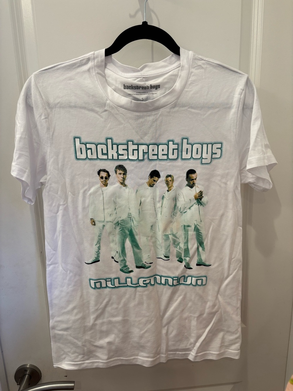 NWT Backstreet Boys White 'Millennium' Graphic T‑Shirt- S